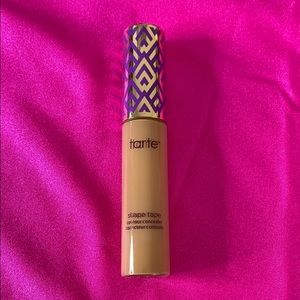 TAN SAND Tarte Shape Tape Concealer
